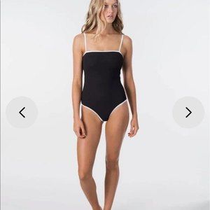 Rip Curl Premium Surf Bandeau One Piece Swimsuit Sz S